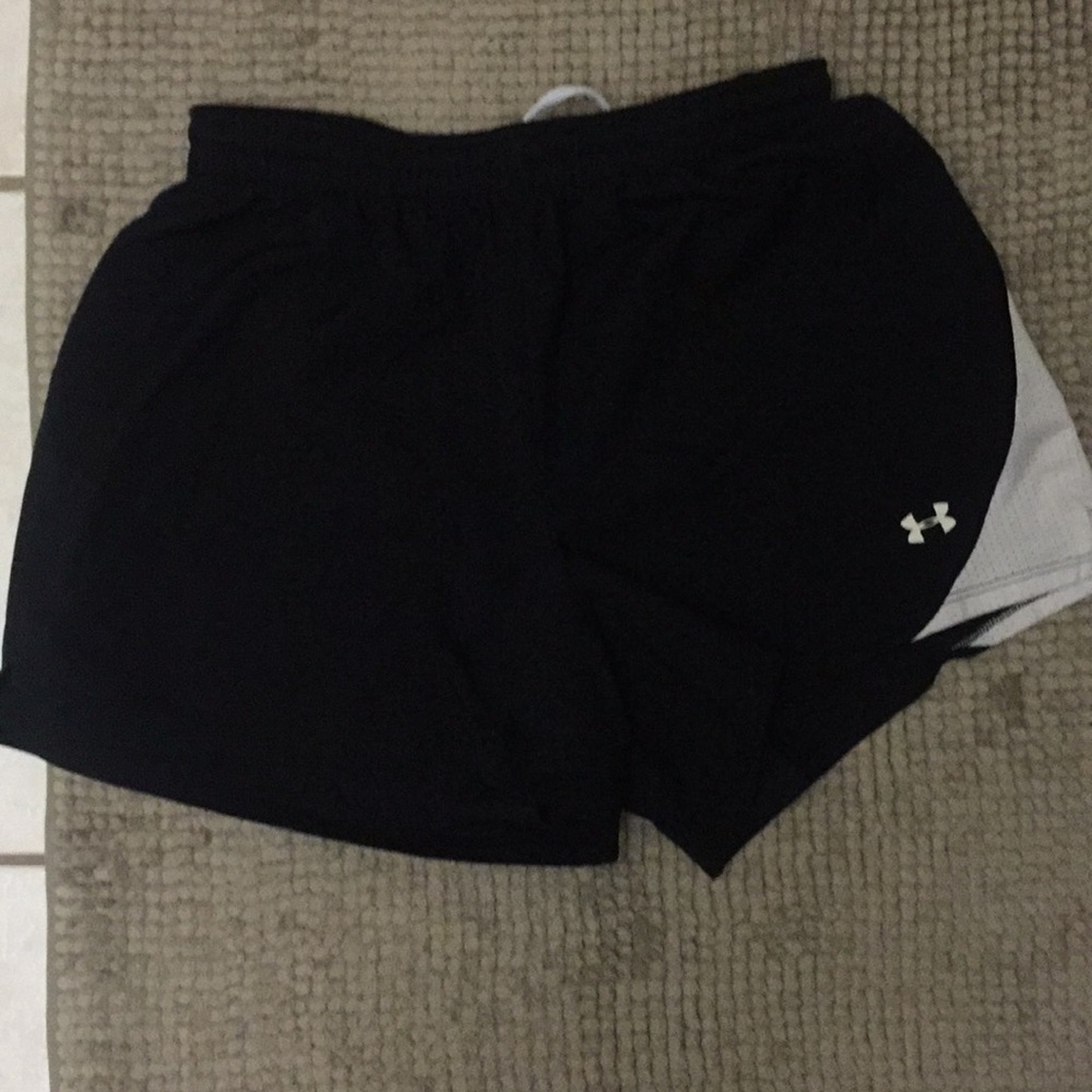 Under Armour black shorts!
